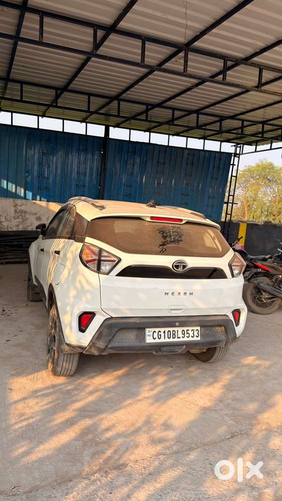 Tata Nexon 2023 Petrol