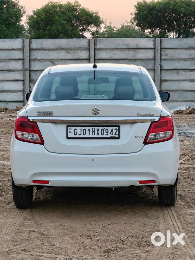 Maruti Suzuki Swift Dzire 1.2 Vxi Bsiv, 2018, Petrol