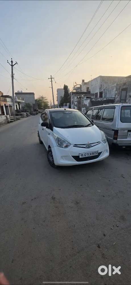 Hyundai Eon 2017 Petrol Well Maintained