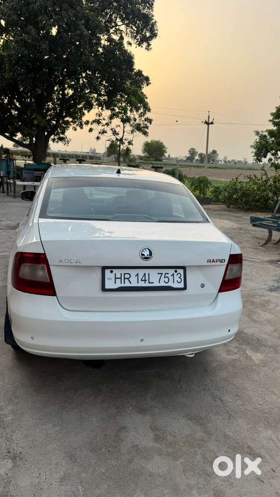 Skoda Rapid Elegance 2014 Diesel