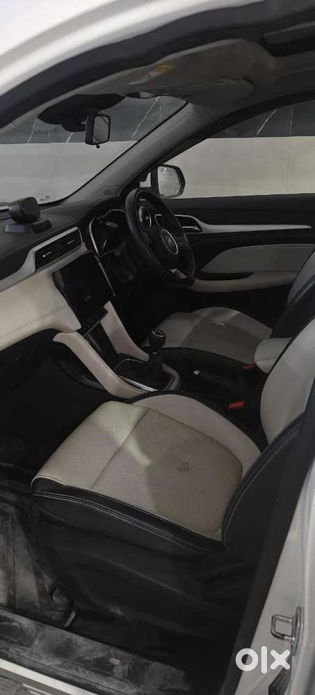 Mg Astor 2023 Petrol 52200 Km Driven