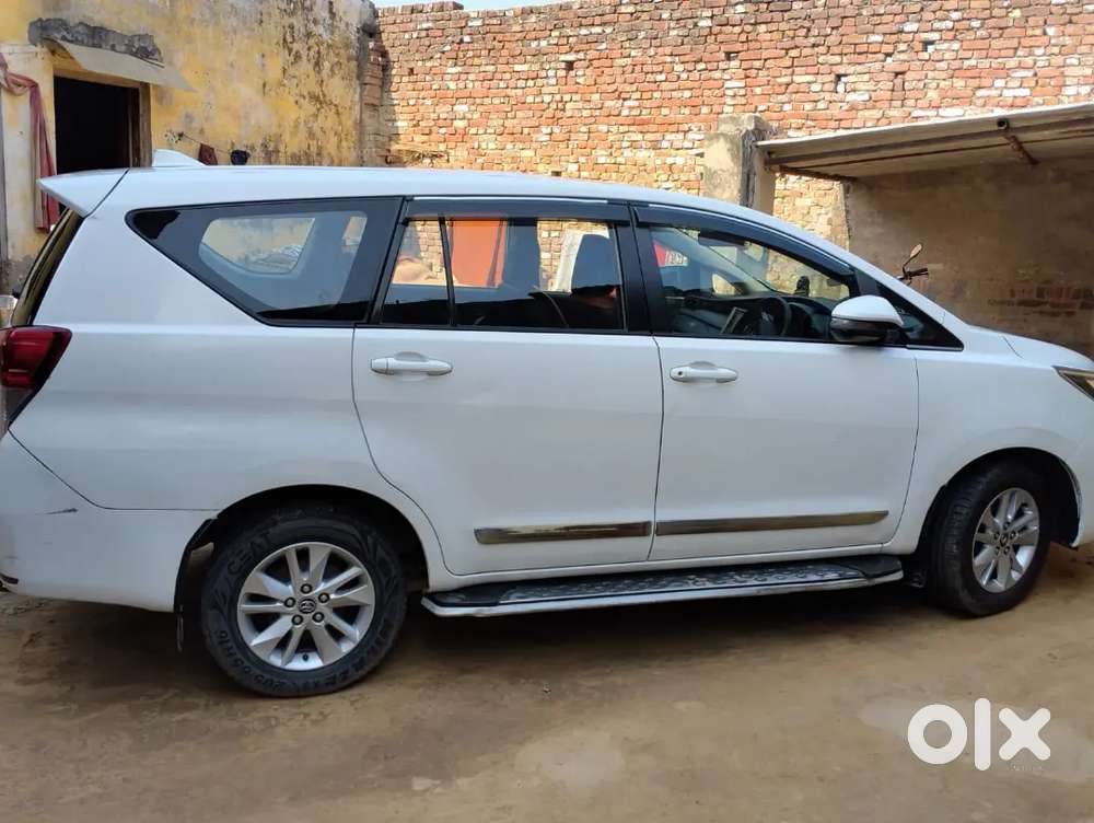 Toyota Innova Crysta 2019