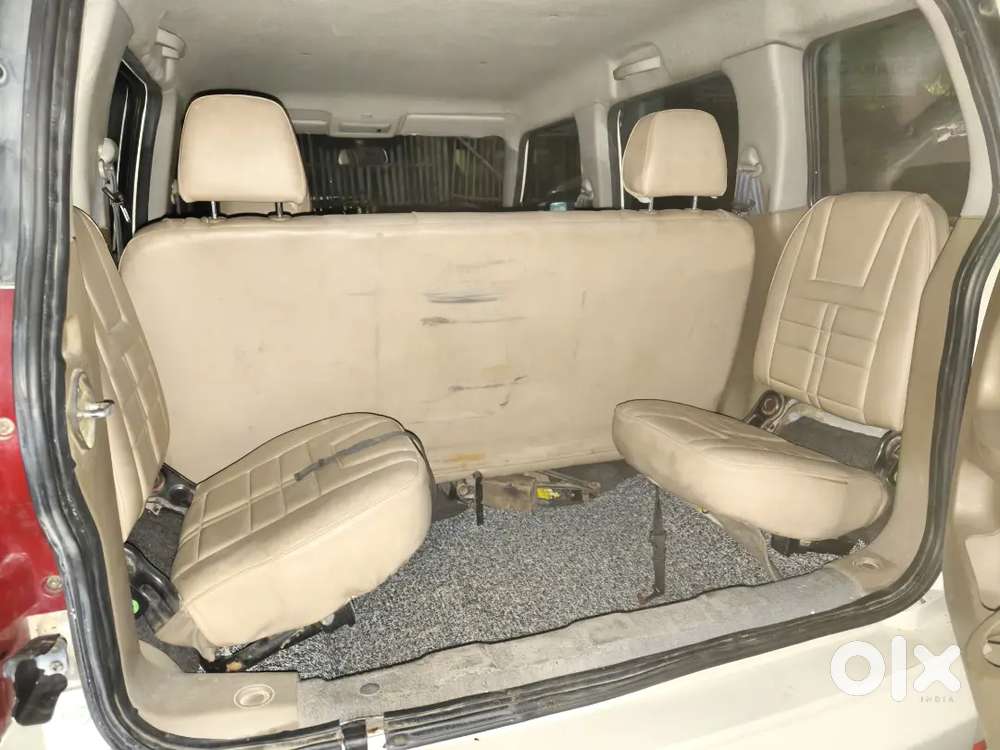Mahindra Tuv300 1 St Owner