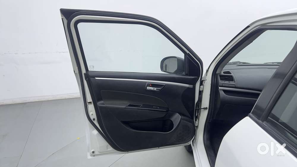 Maruti Suzuki Swift Vvt Vxi, 2015, Petrol