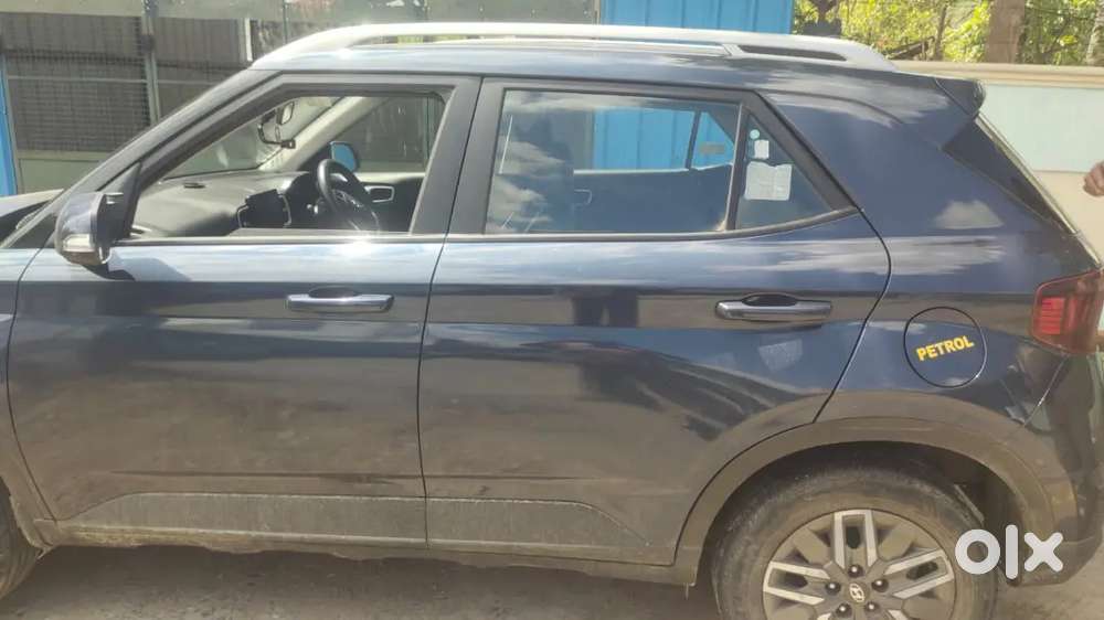 Hyundai Venue 2022 Petrol Manual