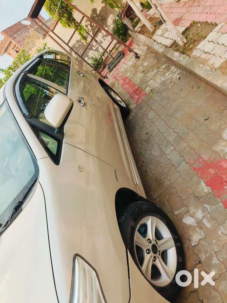 Toyota Innova Diesel 2012 Car