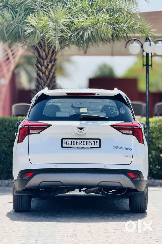 Mahindra Xuv700 2.2 Ax 7 Diesel At Luxury Pack Str, 2025, Diesel