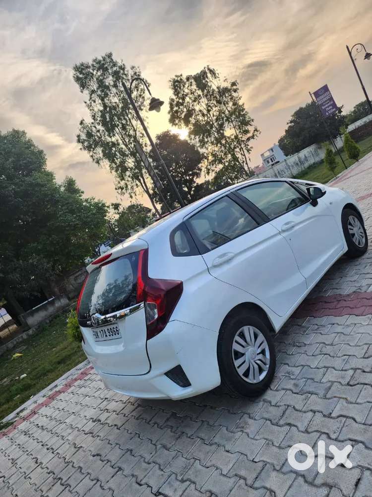 Honda Jazz 2015 Petrol 55000 Km Driven