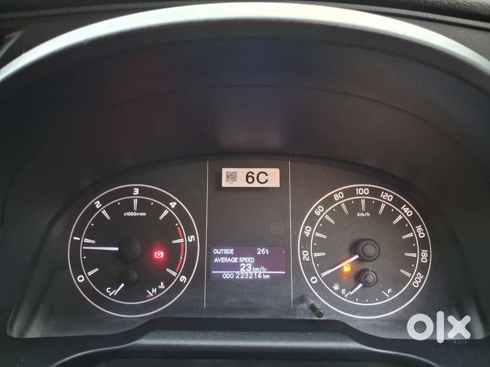 Toyota Innova Crysta 2.4 G Mt 8s, 2019, Diesel