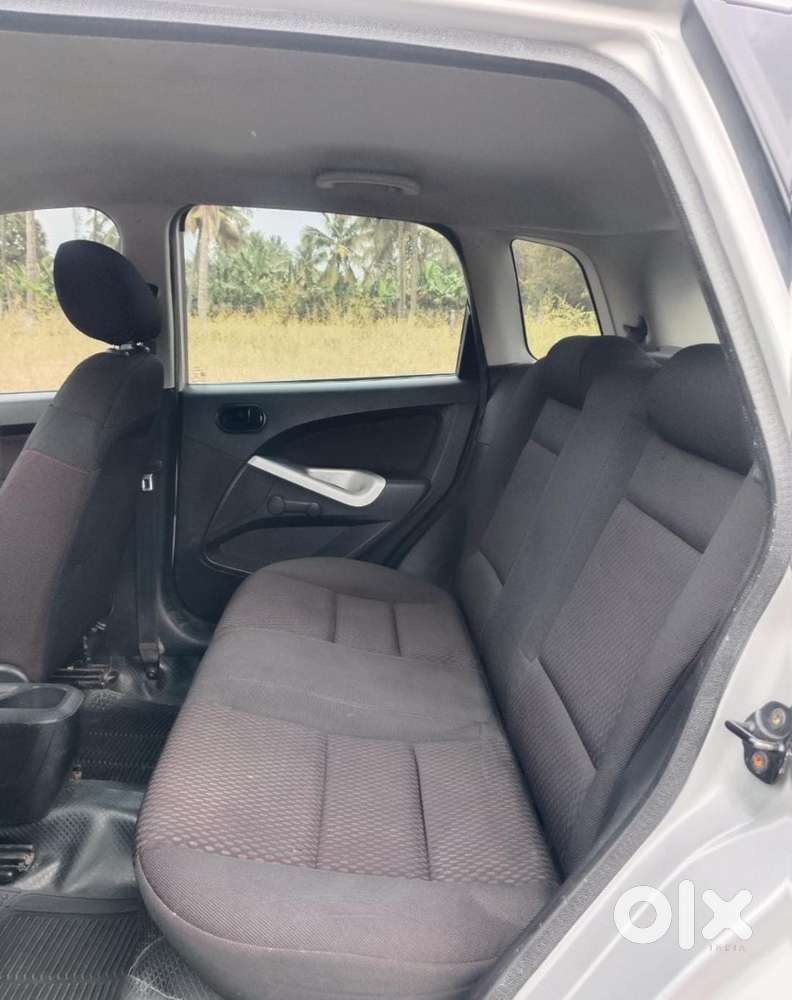 Ford Figo Diesel Titanium, 2012, Diesel