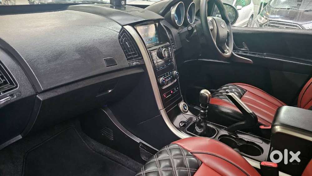 Mahindra Xuv500 W7, 2019