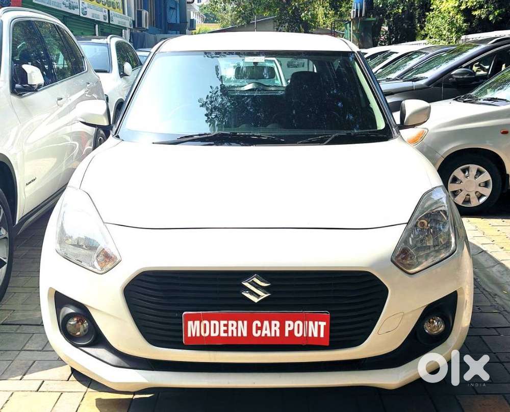 Maruti Suzuki Swift Vxi Ags, 2018, Petrol