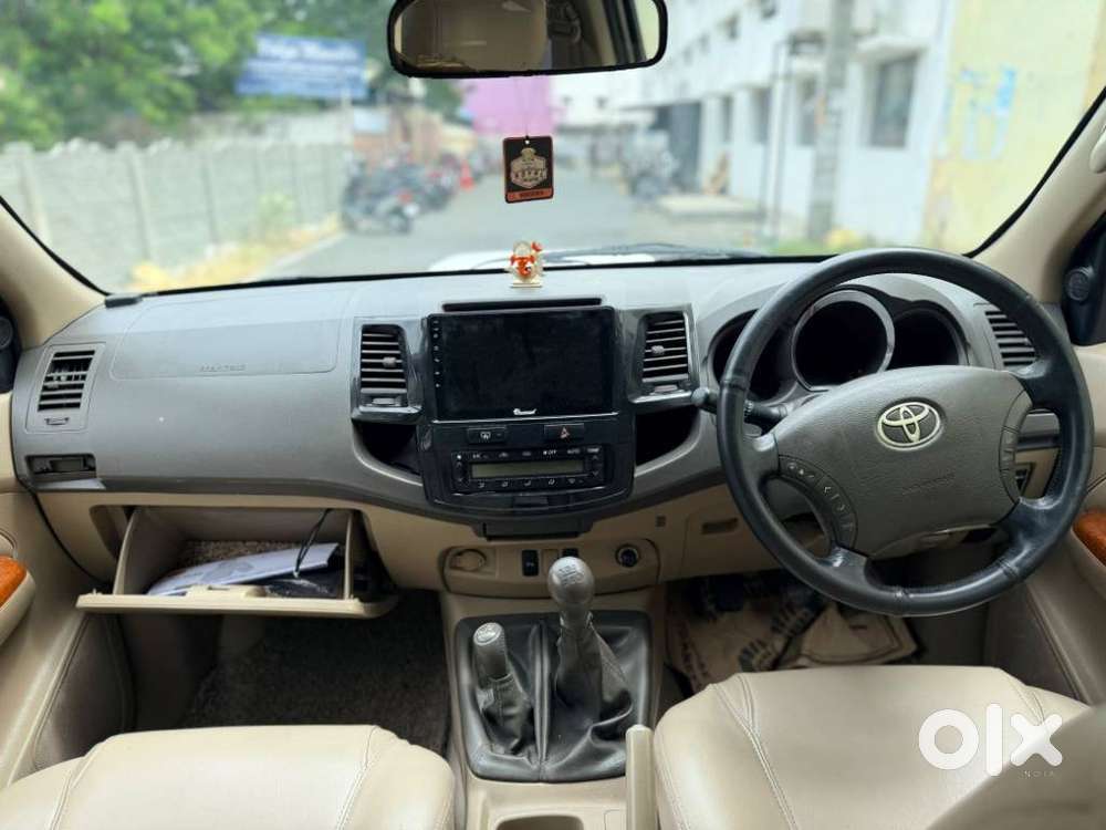 Toyota Fortuner 4x4 At, 2010, Diesel