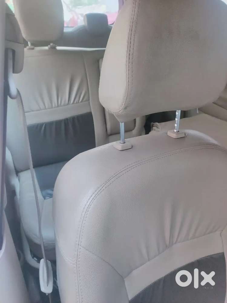 Maruti Suzuki Ertiga 2015 Petrol 86000 Km Driven
