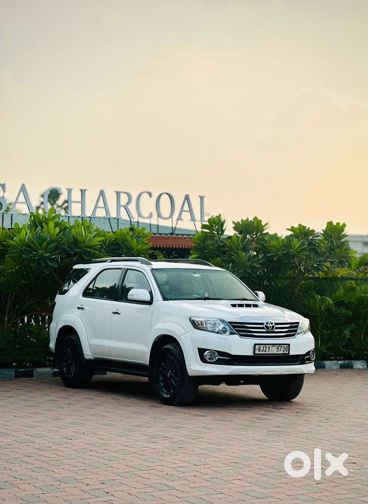 Toyota Fortuner 3.0 4x2 Mt, 2015, Diesel