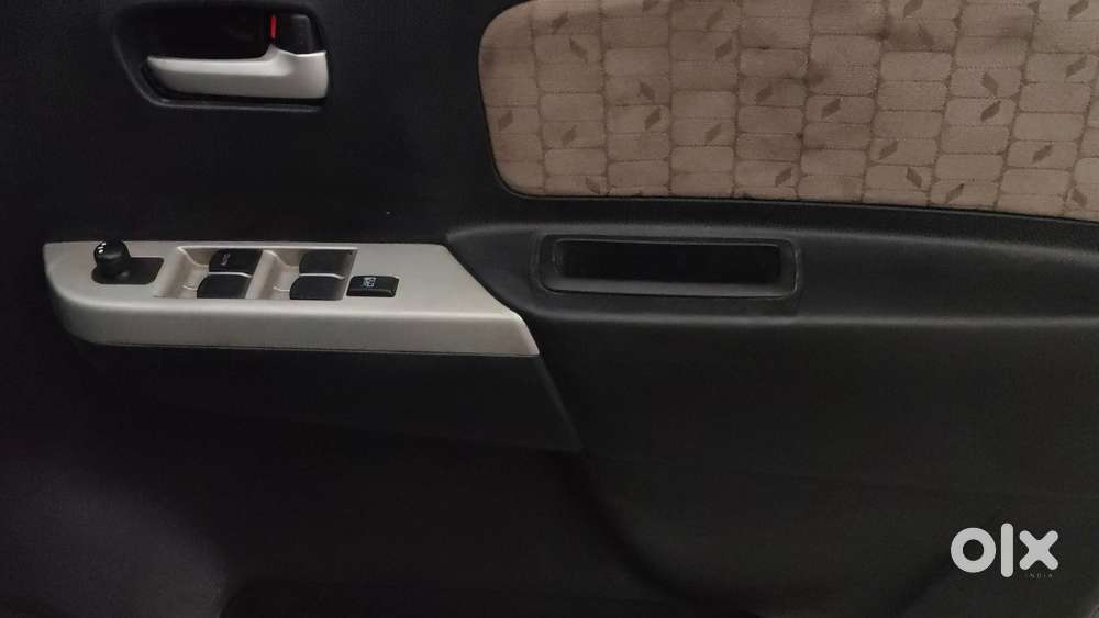 Maruti Suzuki Wagon R 1.0 Vxi, 2014, Petrol