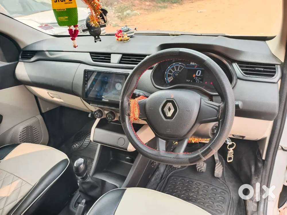 Renault Triber 1.0 Rxe 2023 Car