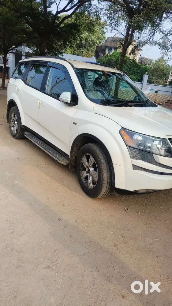 Mahindra Xuv500 2013 Diesel 90000 Km Driven