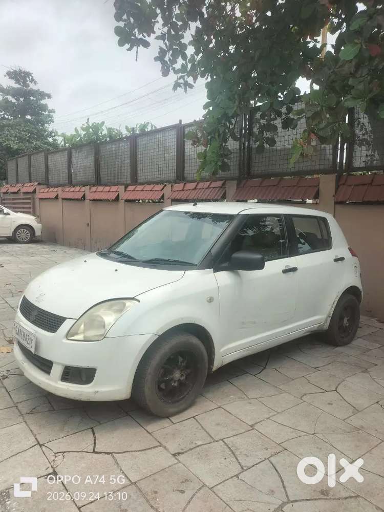 Maruti Suzuki Swift Vxi Petrol 2010