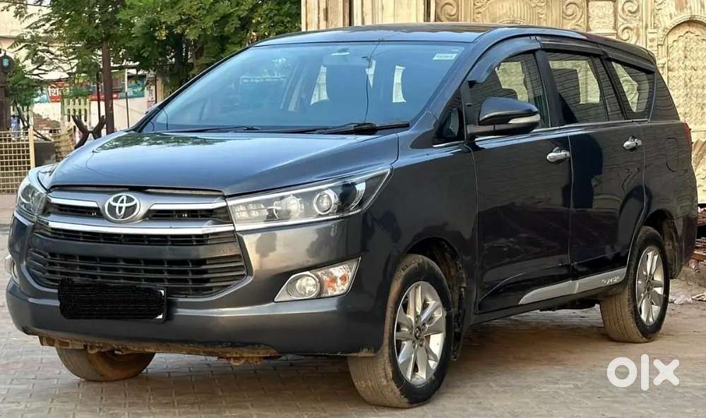 Toyota Innova Crysta Diesel 2017