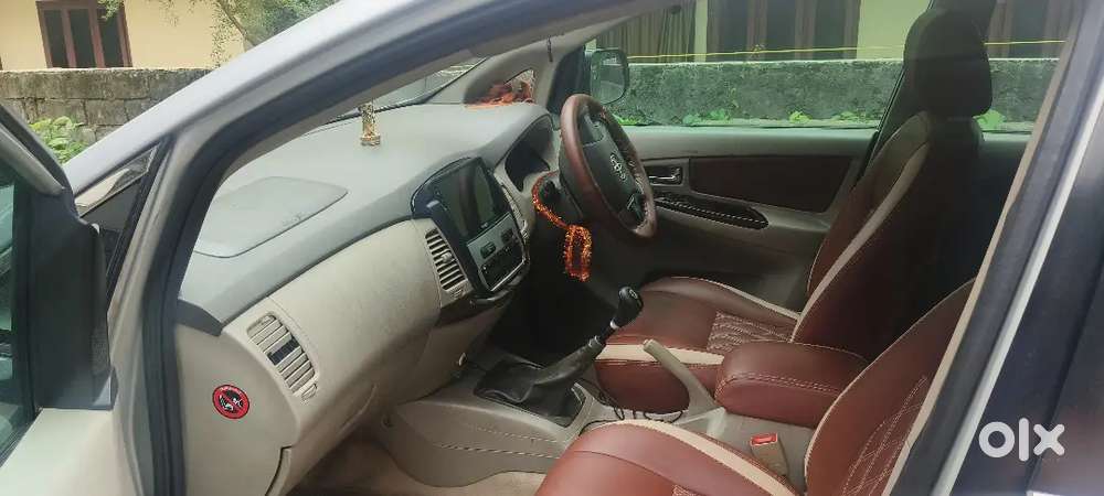 Toyota Innova 2013