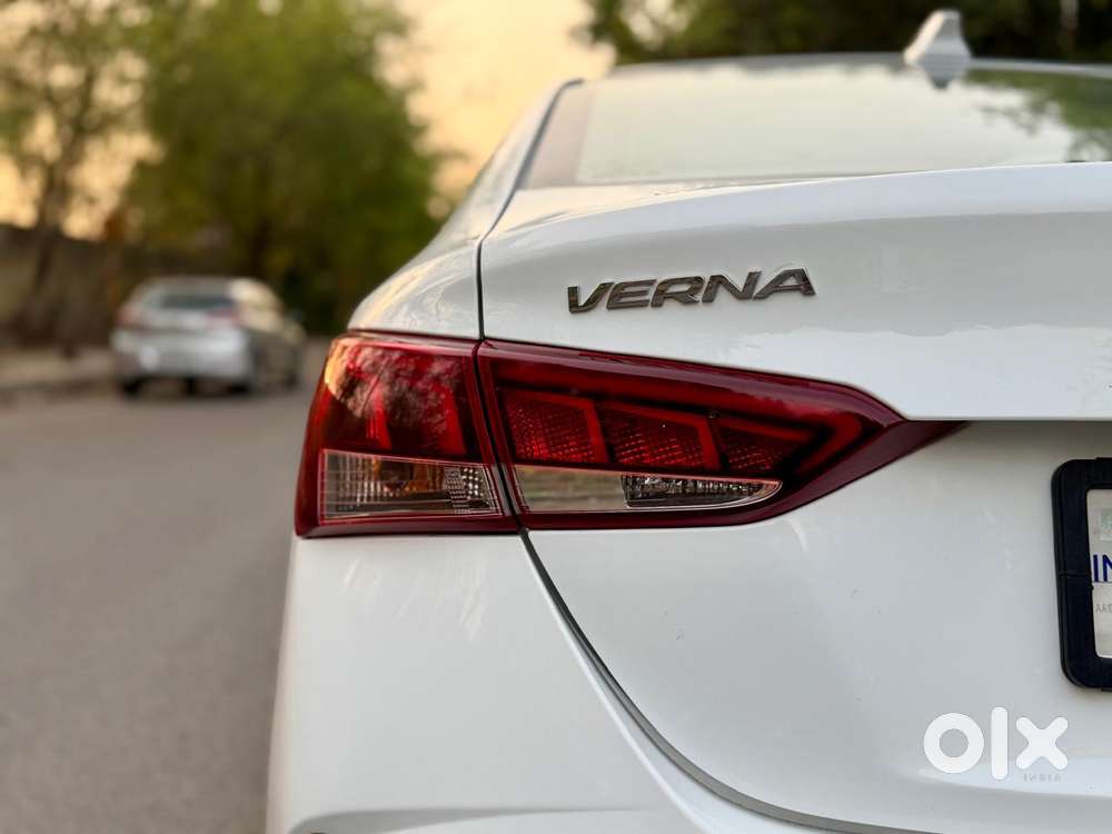 Hyundai Verna 1.5 Sx (o) Diesel At, 2022, Diesel