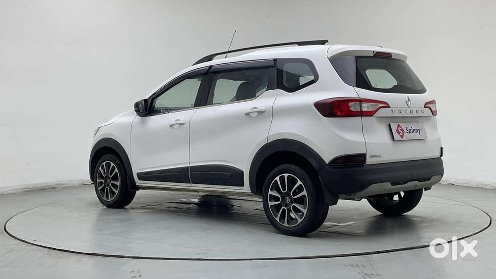 Renault Triber Rxt, 2022, Petrol