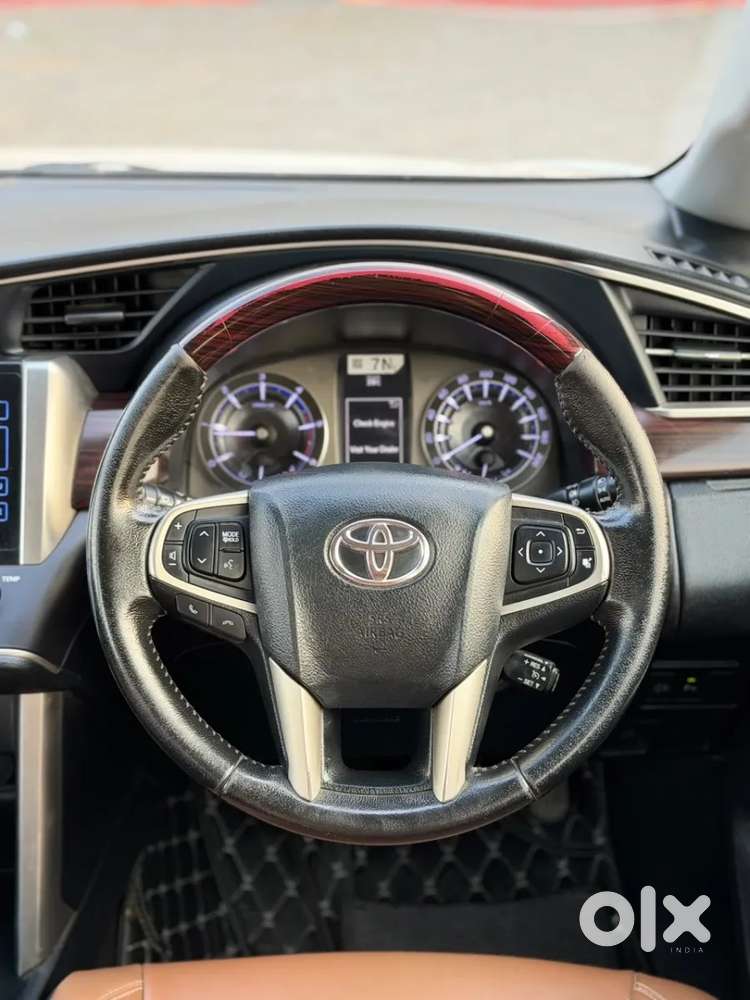 Toyota Innova Crysta 2.4 V 7 Str, 2020, Diesel