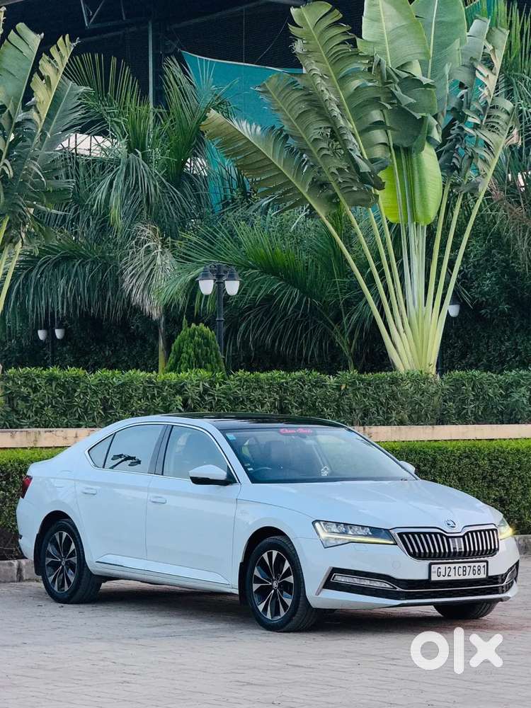Skoda Superb 2.0 L&k Tsi At, 2020, Petrol