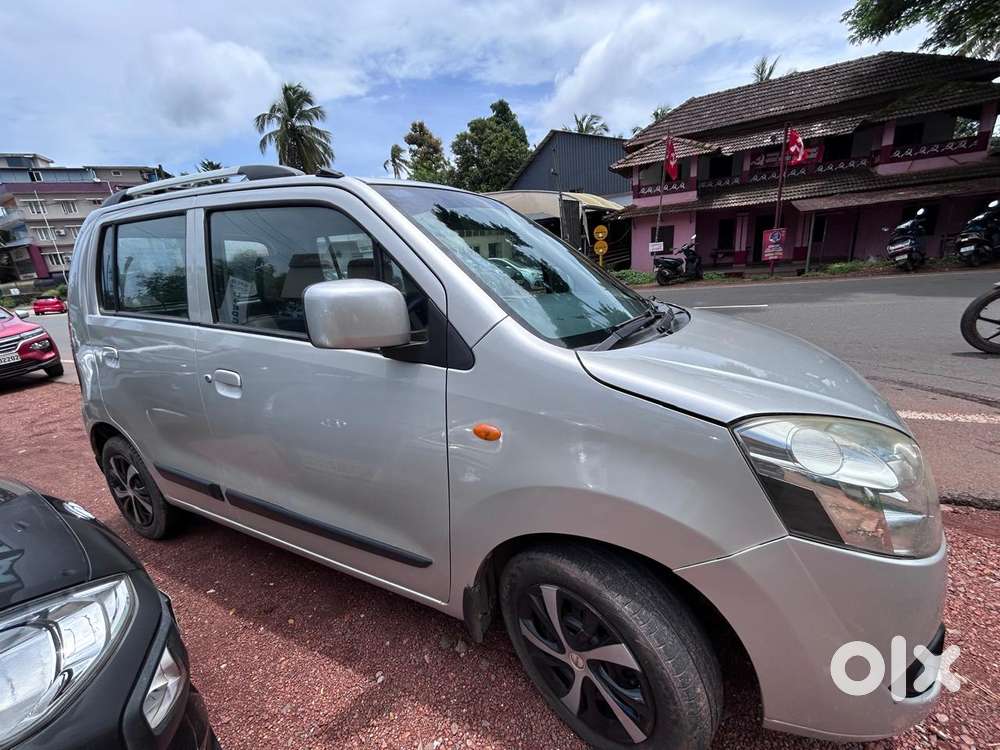 Maruti Suzuki Wagon R Vxi, 2011, Petrol