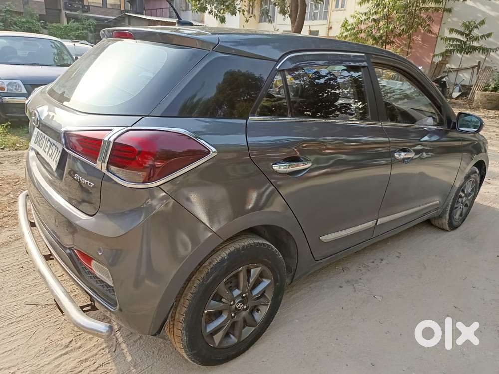 Hyundai I20 Sportz 1.2 Ivt, 2020, Petrol