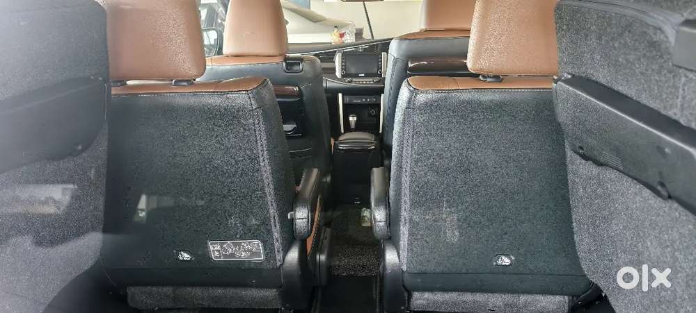 Toyota Innova Crysta 2022 Petrol 30000 Km Driven