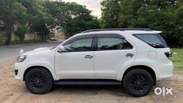 Type 2 Fortuner For Rent .