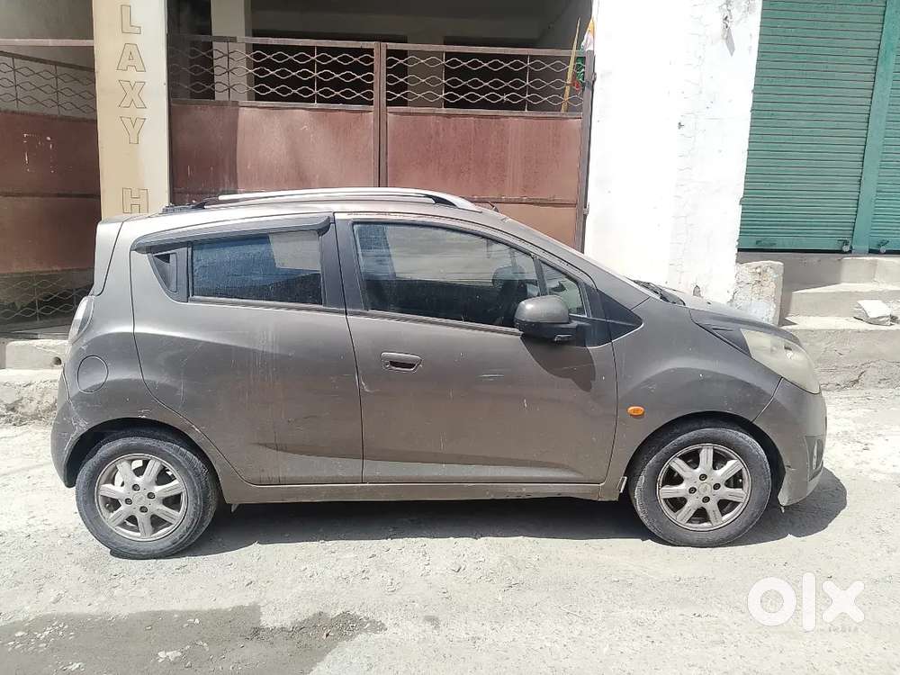 Chevrolet Beat Petrol 2011