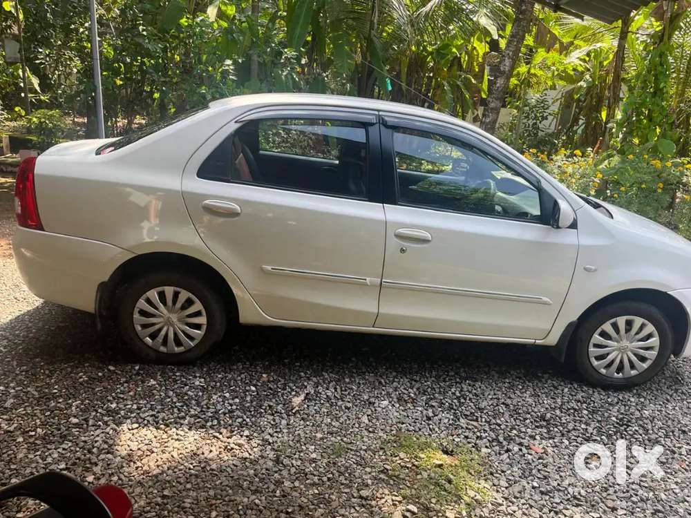 Toyota Etios Petrol 2012 Manual