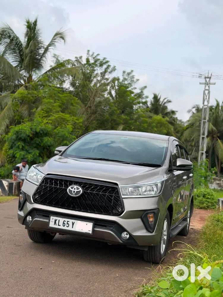 Toyota Innova Crysta 2.8 2016 Diesel