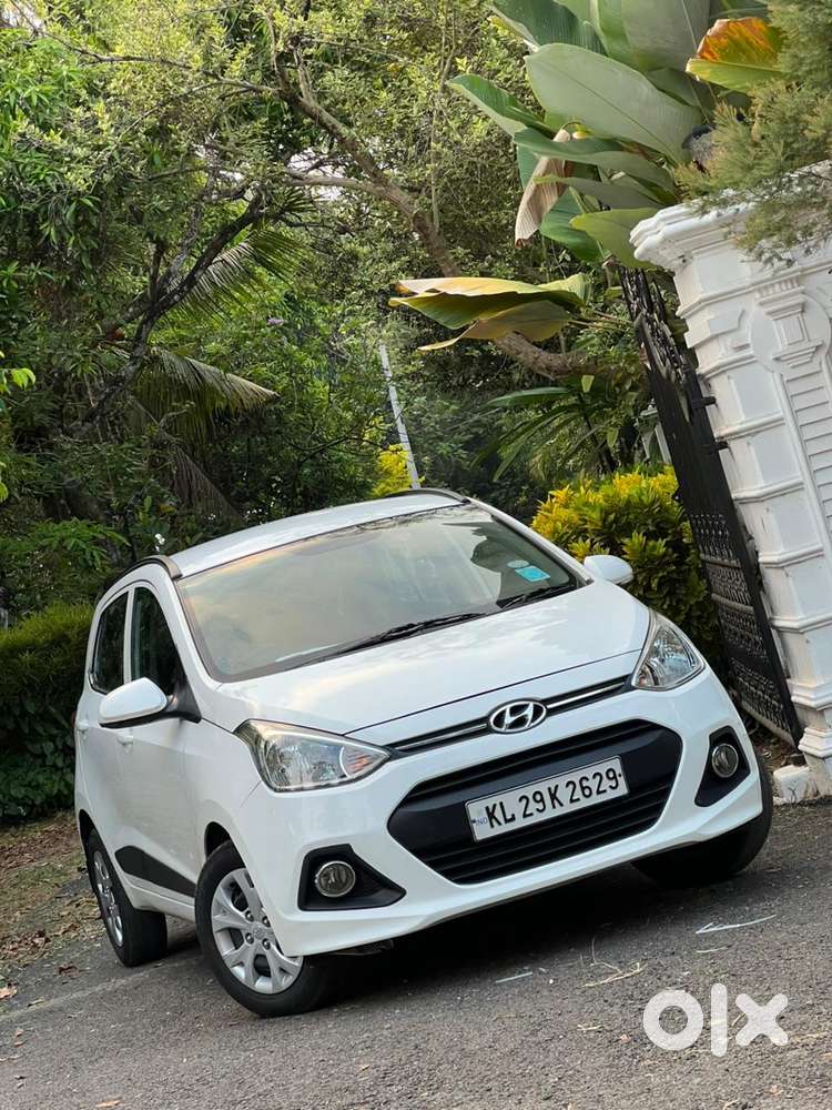Hyundai Grand I10 Sportz O 1.2, 2015, Petrol