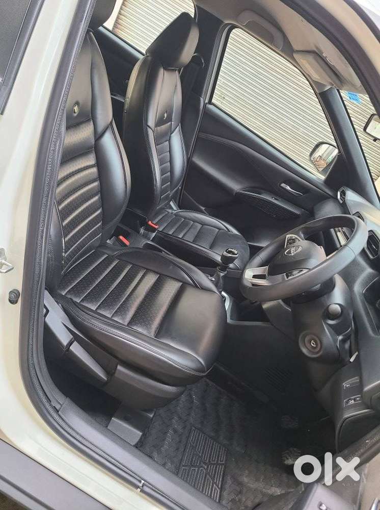 Nissan Magnite, 2025, Petrol