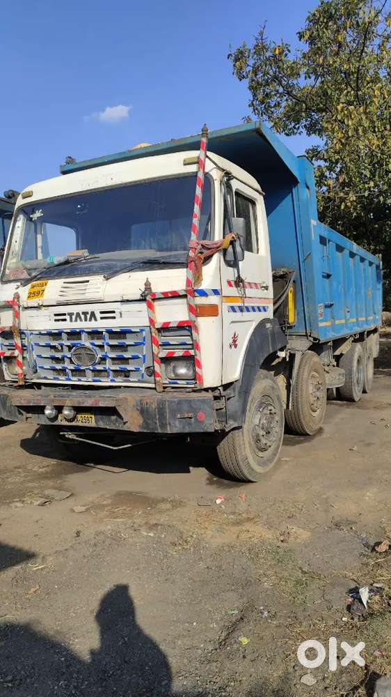 12 Chakka 14 Chakka Gadi V Mil Jayega Dealer Log Msg Mat Kijiyega