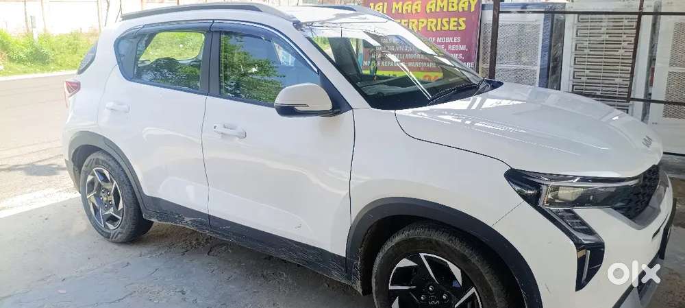 Kia Sonet 2025 Petrol 3600 Km Driven