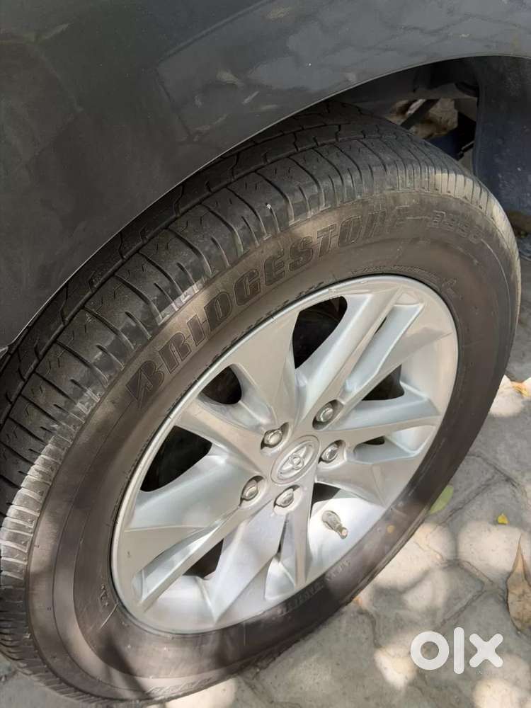 Toyota Innova Crysta 2.4 G Plus Mt 7 Str, 2020, Diesel