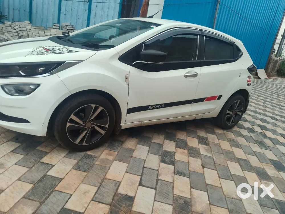 Tata Altroz 2021