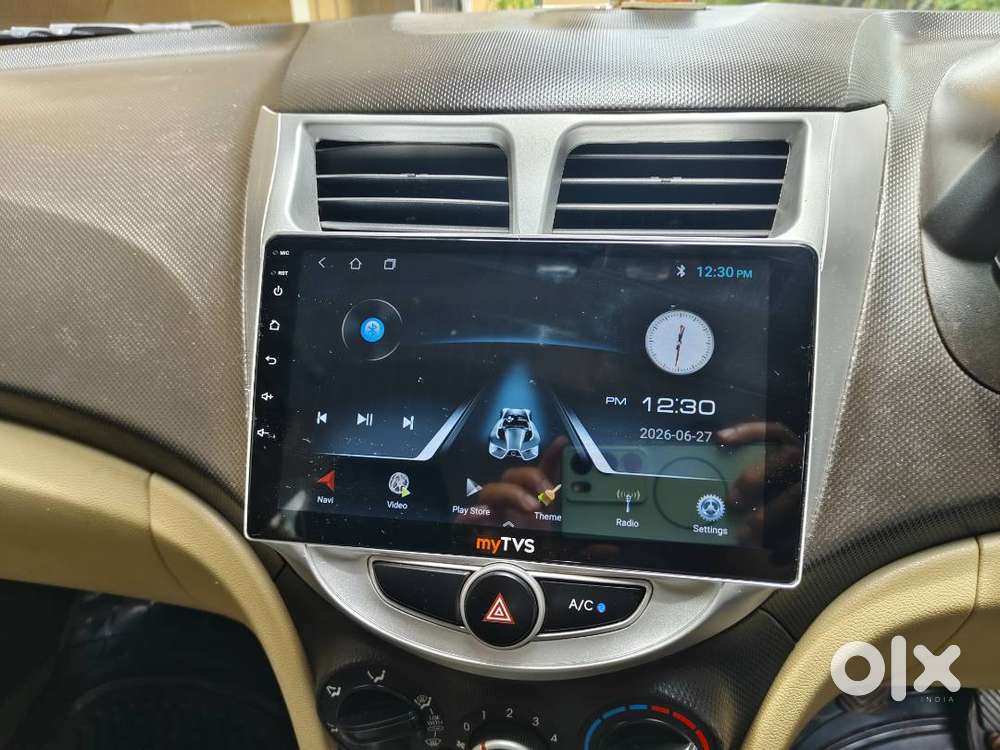 Hyndai Verna 1.4 Lts White Colour