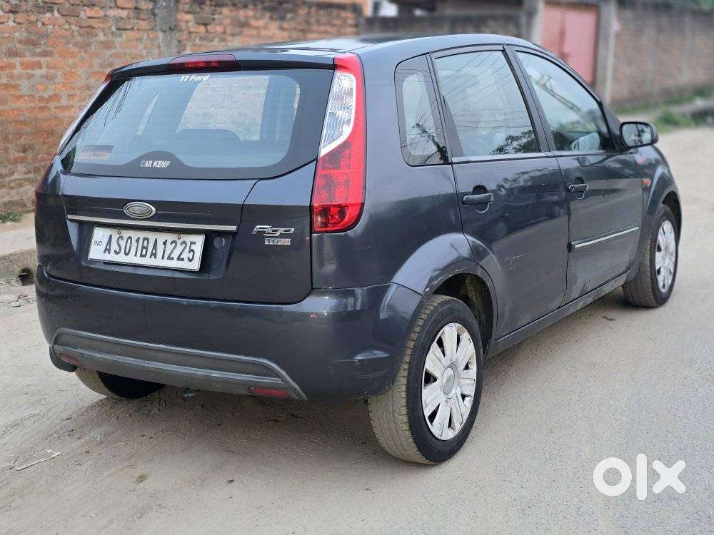 Ford Figo 2012-2015 Diesel Celebration Edition, 2012, Diesel