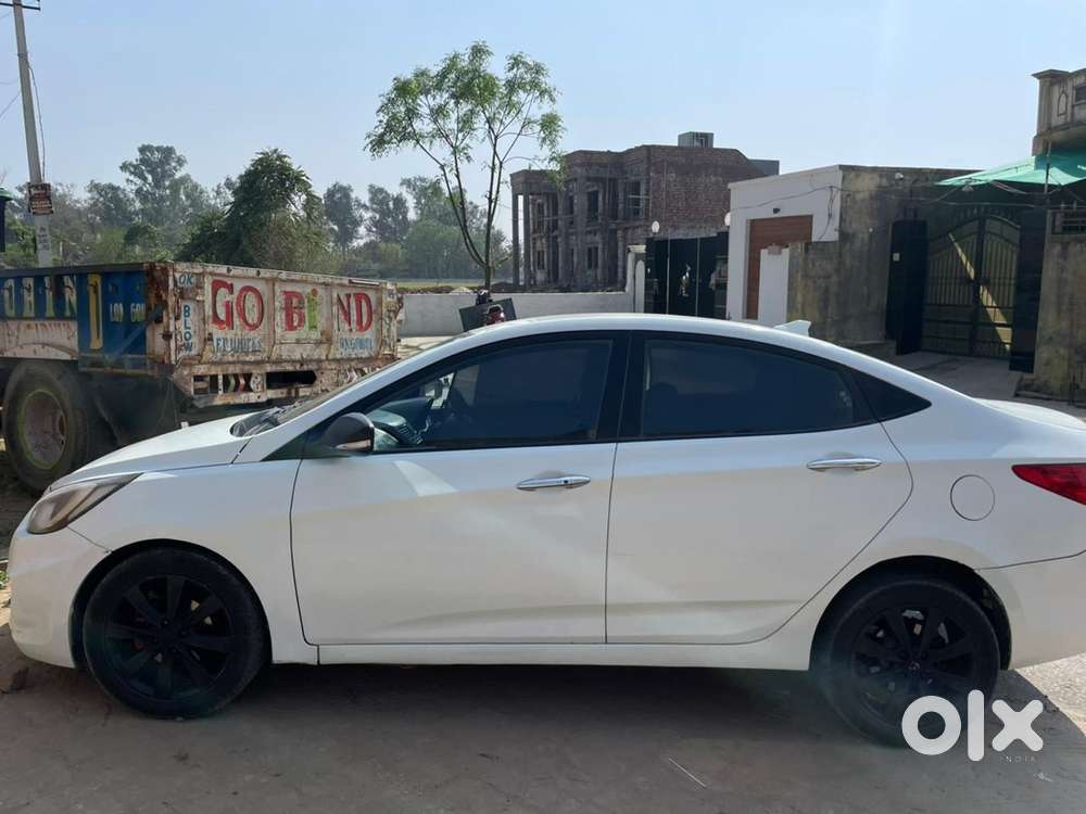 Verna Fluidic 2012 Top Model Push Button Start 6 Air Bags