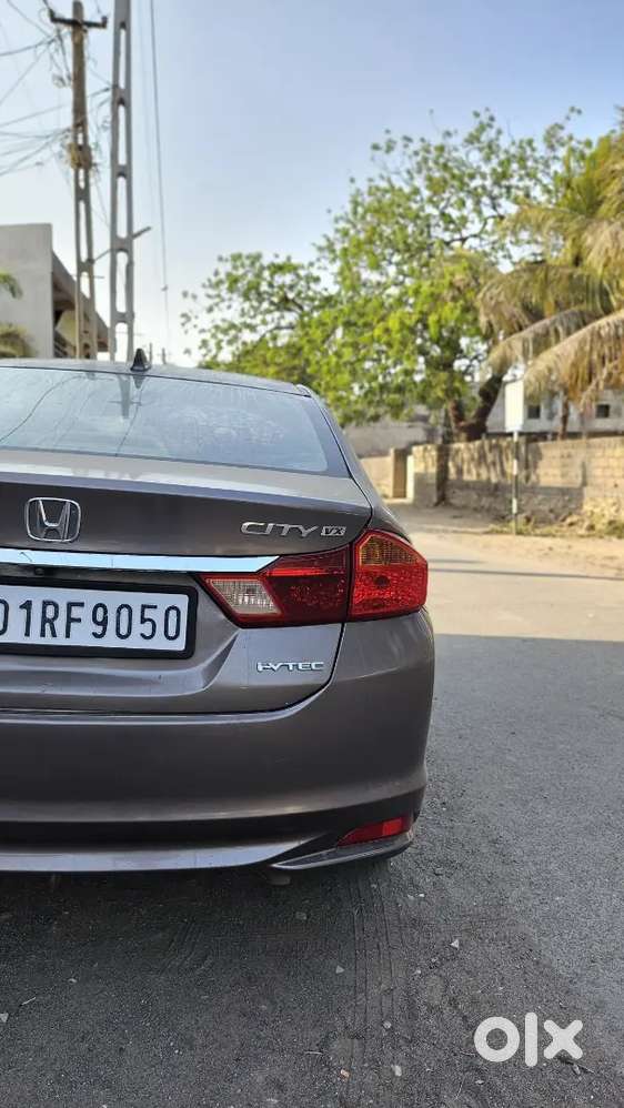 Honda City 2014 Petrol 96000 Km Driven Soonrof