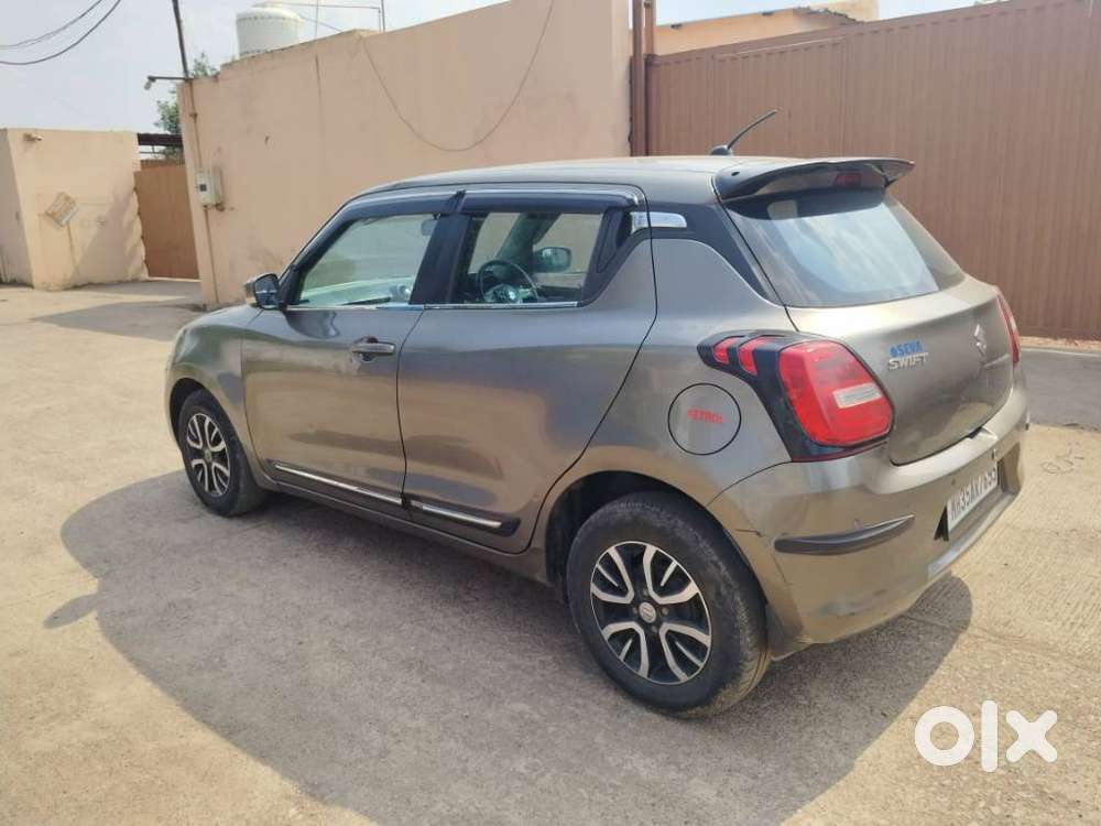 Maruti Suzuki Swift 2018 Vxi, 2022, Petrol