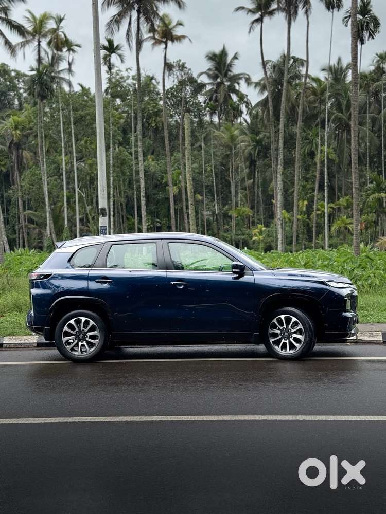 Maruti Suzuki Grand Vitara 1.5 Alpha Plus Dual Tone Intelligent Hybr..