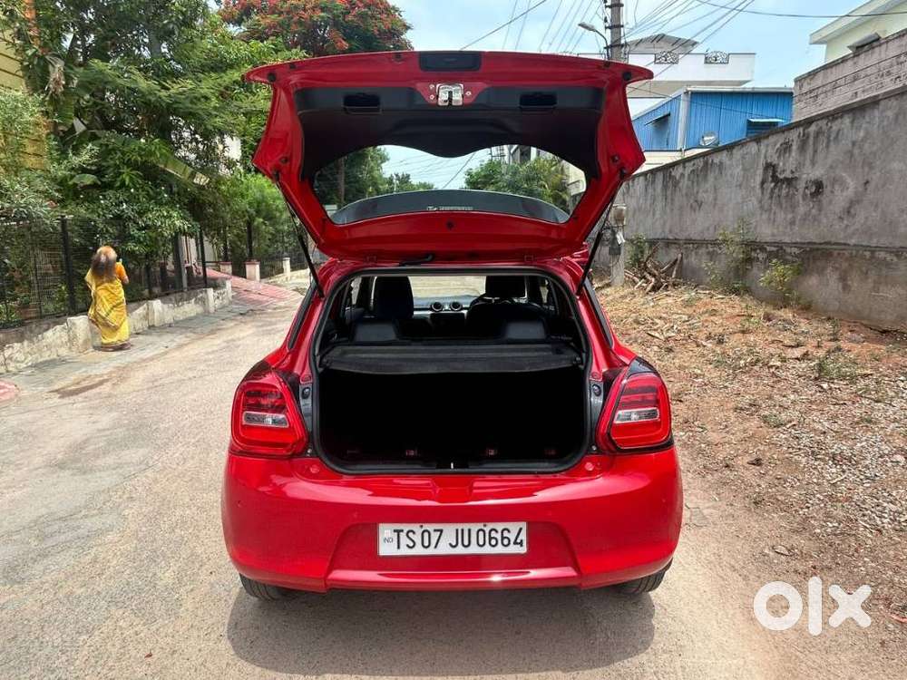 Maruti Suzuki Swift Vxi + Manual, 2023, Petrol