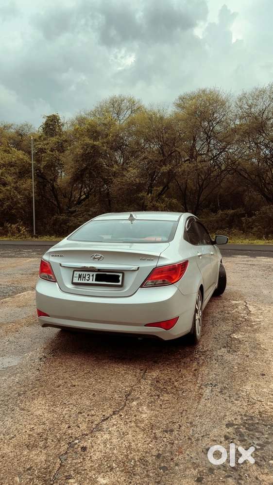 2017 Hyundai Verna 1.6 Vtvt (petrol + Cng) Silver